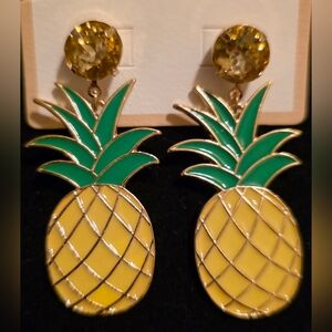 🍍 Earrings